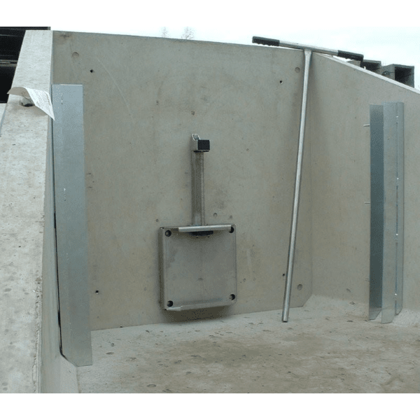 HDPE & Stainless Steel Wall Mounted Penstock - Ø 150mm - 3